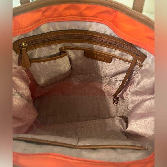 Michael Kors Tote Bag - Picture 6 of 13